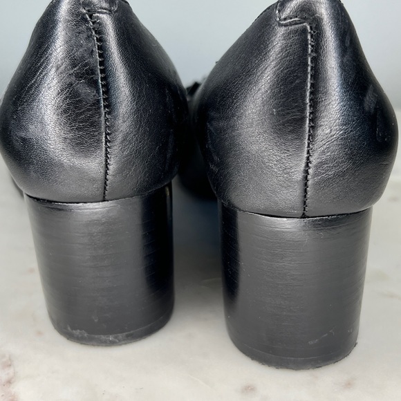 Lauren Ralph Lauren Jackson Pump - Picture 6 of 8